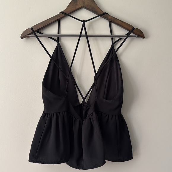 SILENCE & NOISE STRAPPY PEPLUM LOWCUT AND CROPPED TANK BLACK SIZE SMALL - Picture 3 of 8